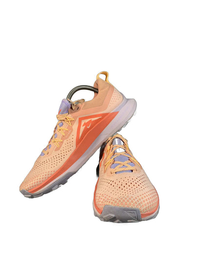 Nike Pegasus 4 Sneaker