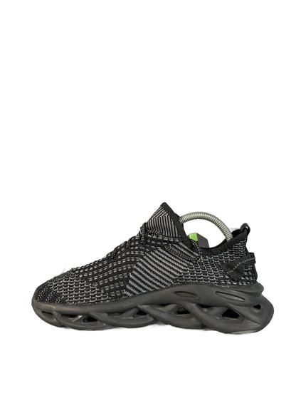 L.T Damp Shoe