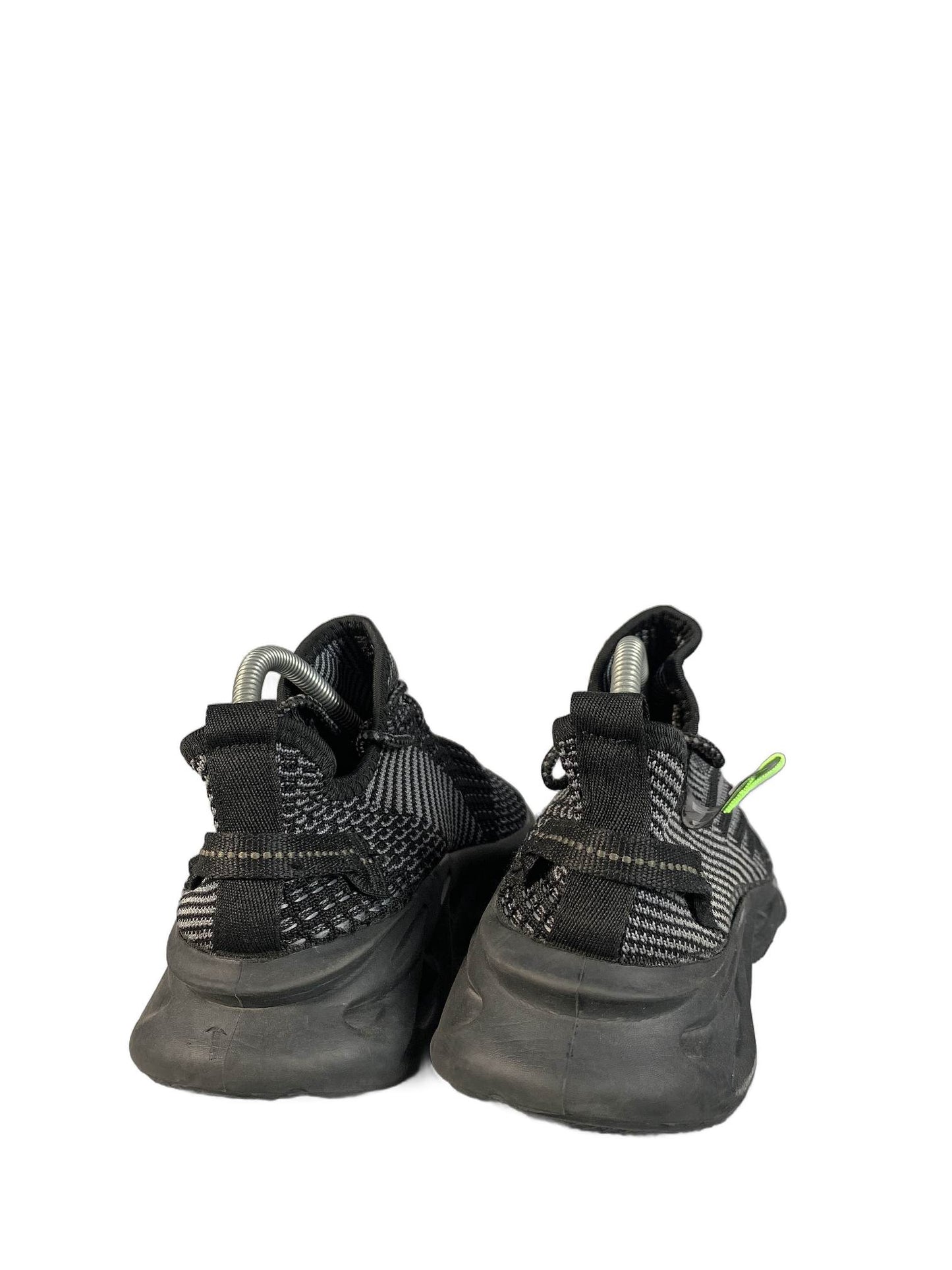 L.T Damp Shoe