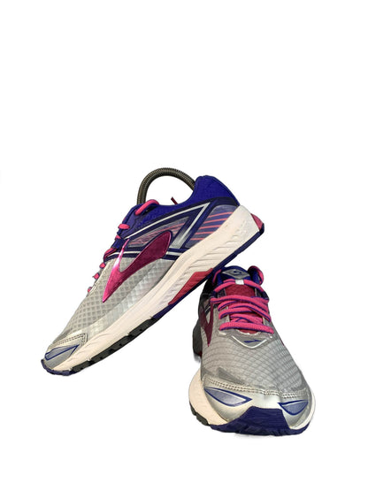 Brooks Ravena 8 Sneaker