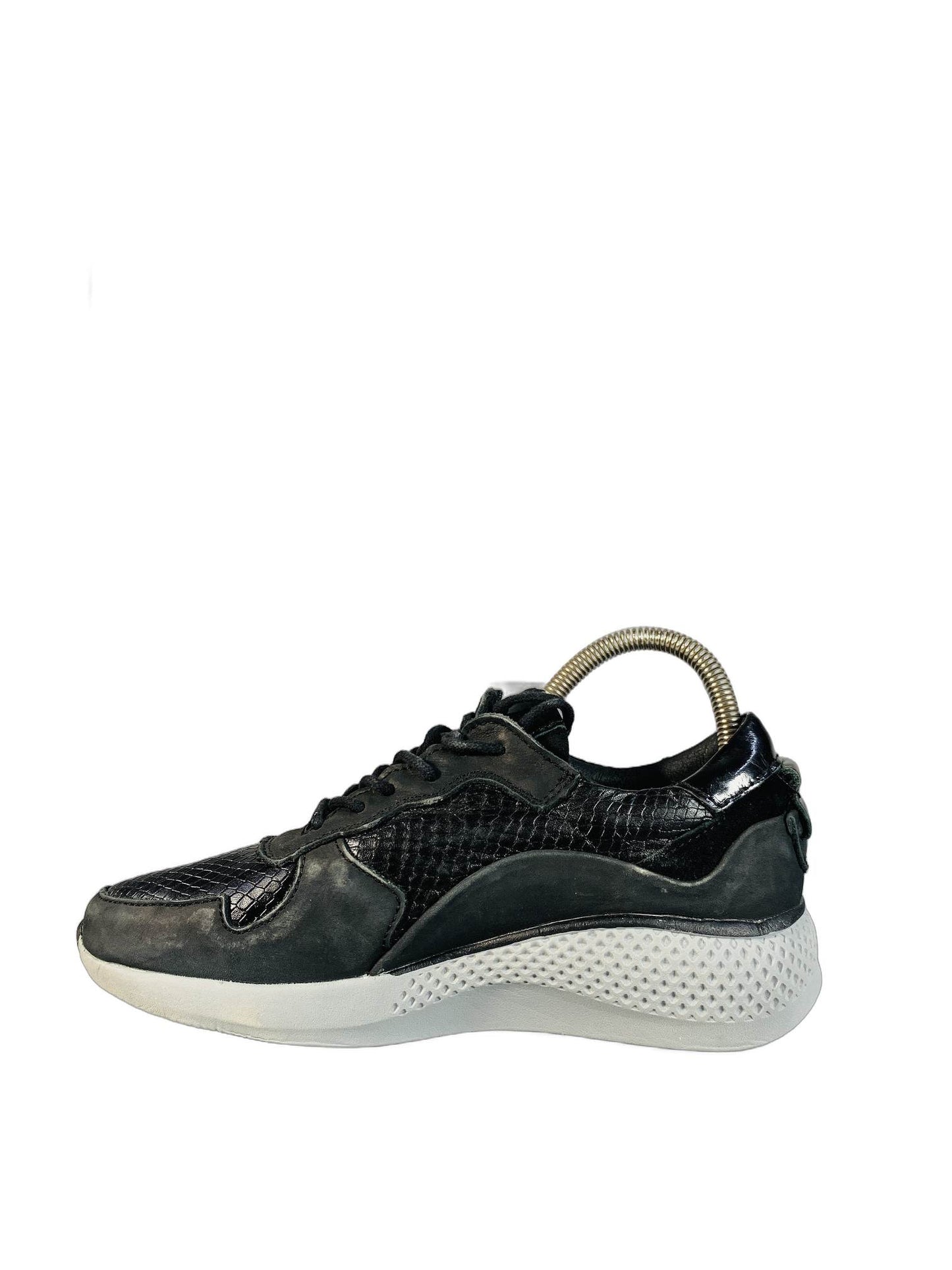Kimba Black Casual Shoe
