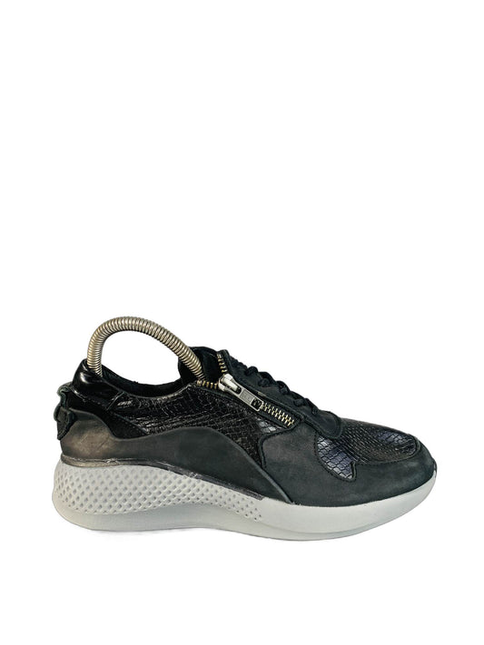 Kimba Black Casual Shoe