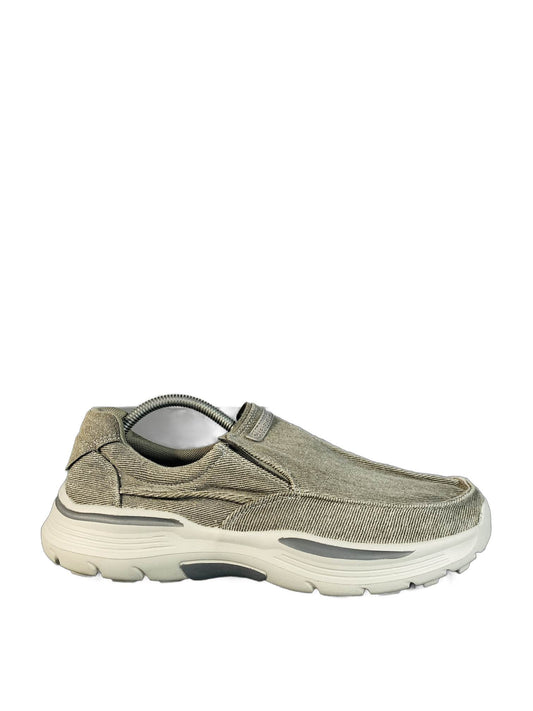 Classic Gray Casual Sneaker