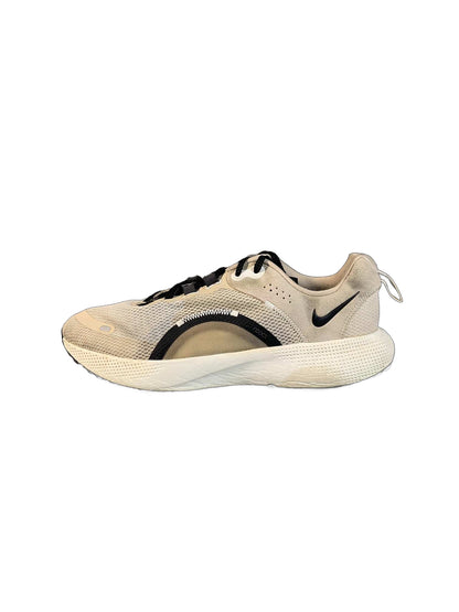 Nike React Escape RN Sneaker