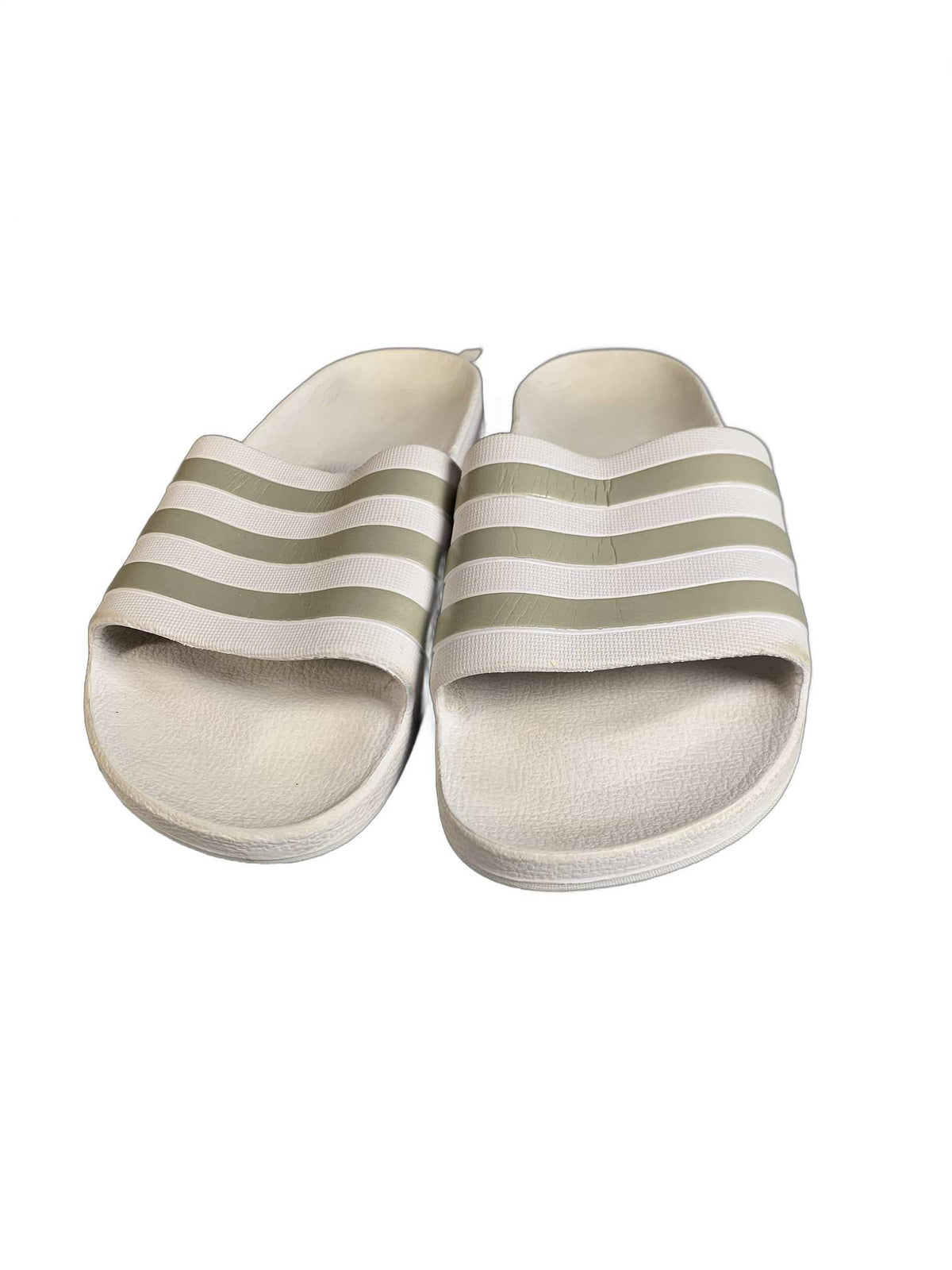 Adidas Whilte Slipper