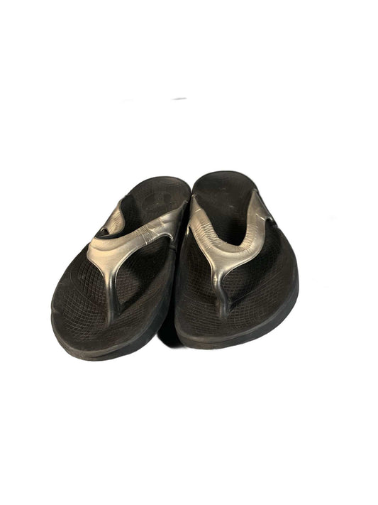 OOFOS Black Women Slide