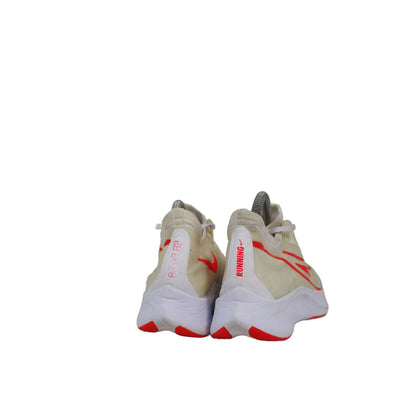 Nike Zoom Fly 3 Sneaker