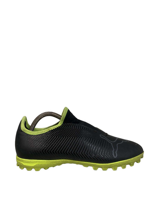 Puma Black Football Gripper
