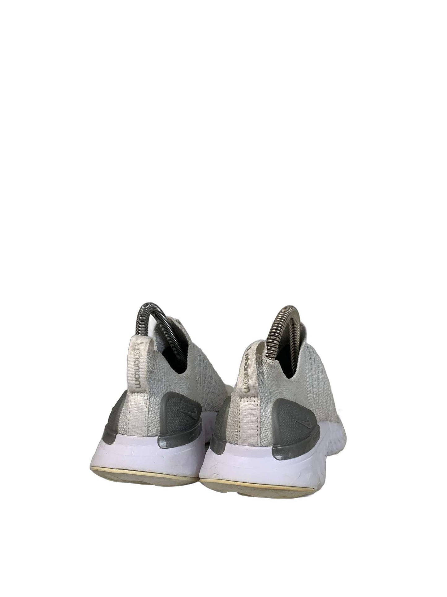 Nike Phantom Sneaker