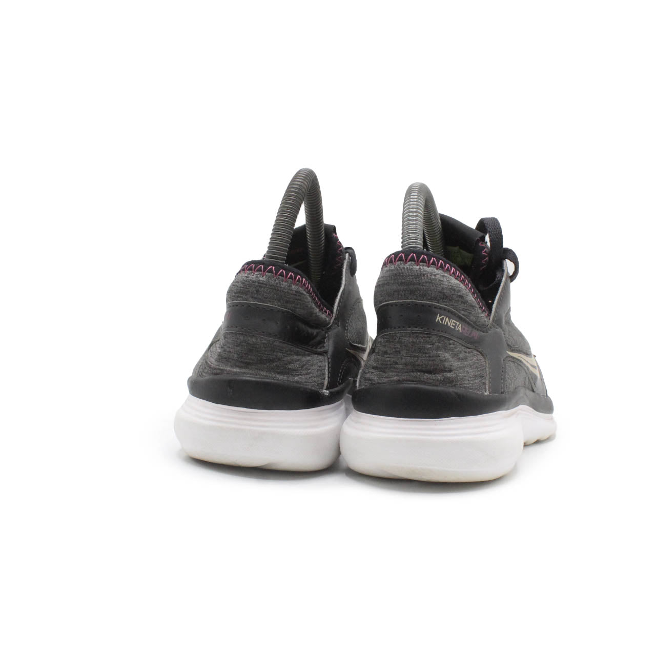 Saucony Kineta Relay Running Shoe