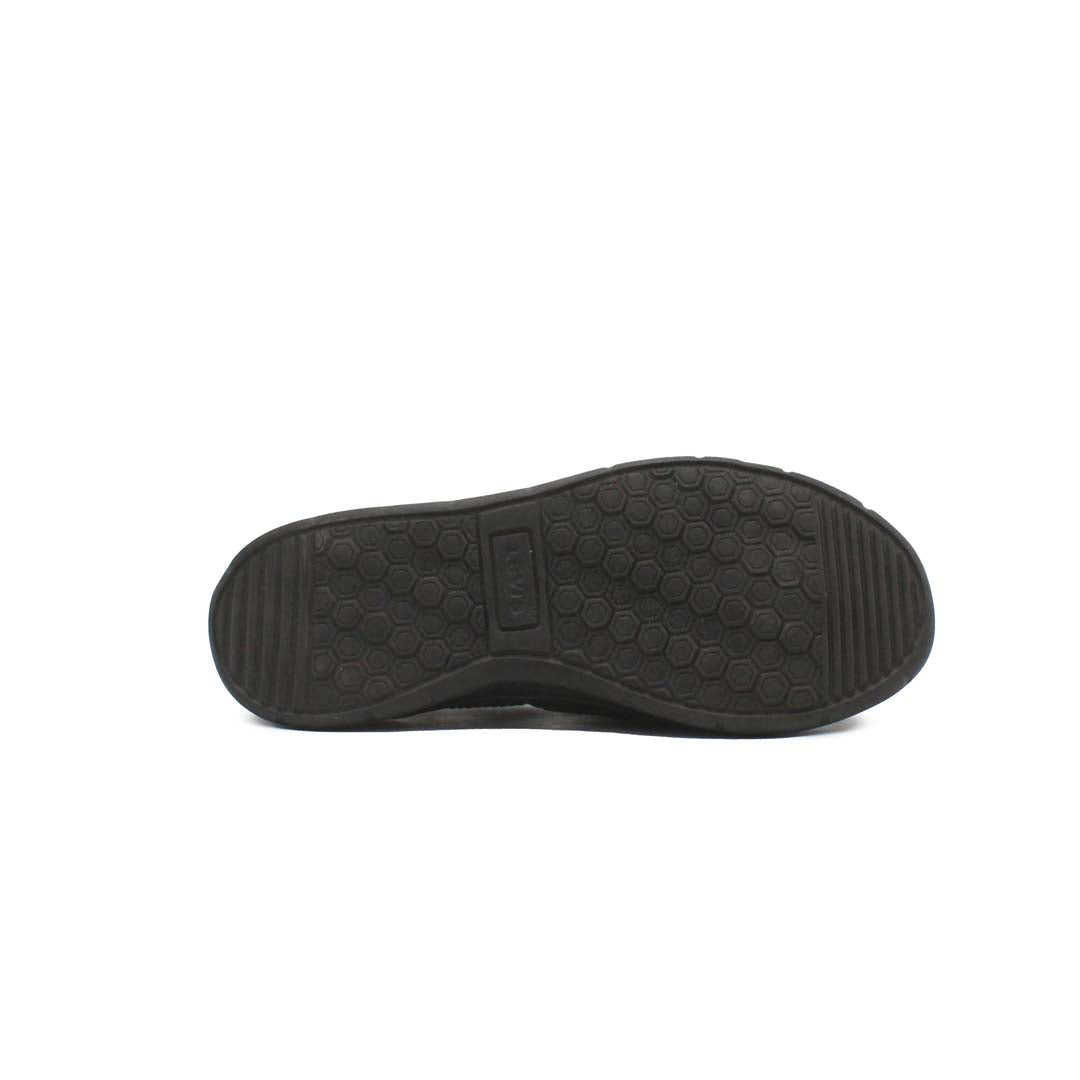 Levis black mesh slip on comfort sneakers