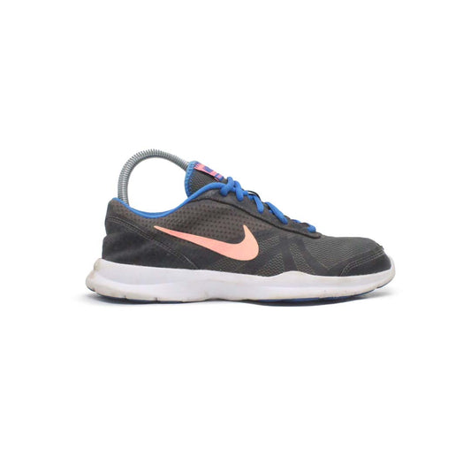 NIKE TRAINING CORE MOTION 2