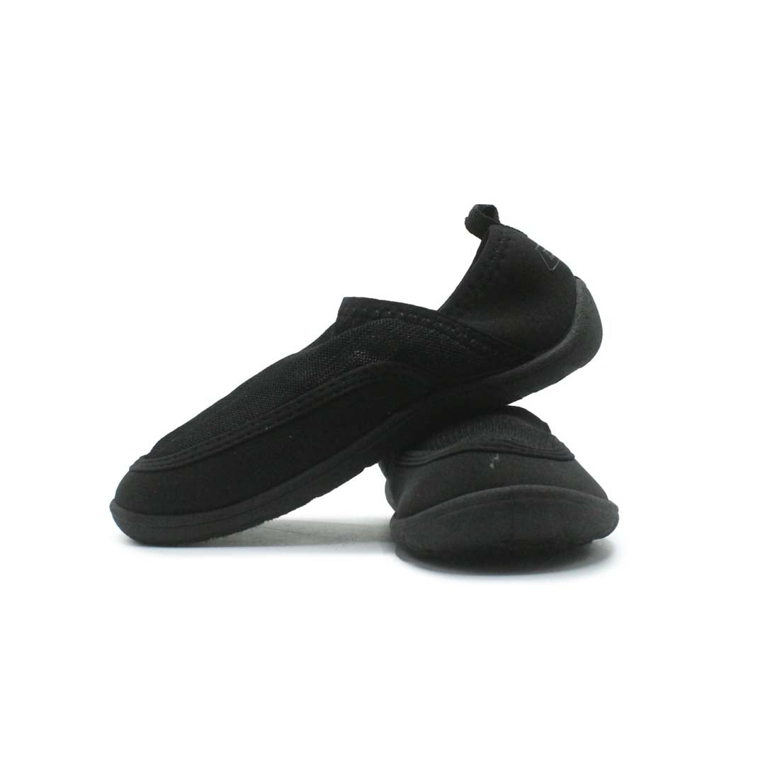 DBX KIDS BLACK SLIP ON