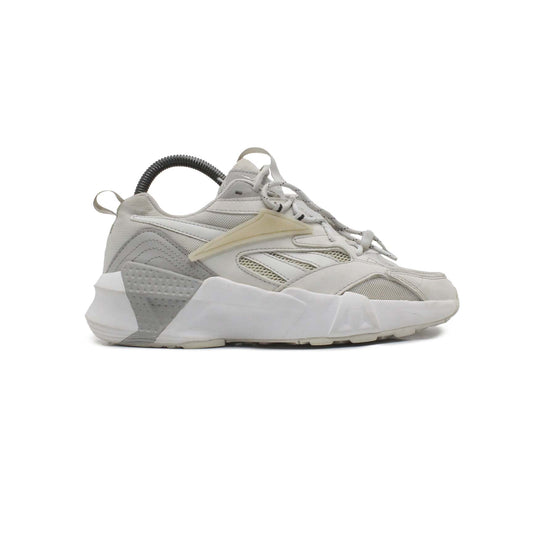 Reebok Aztrek Walking Shoe
