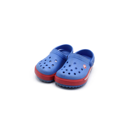 CLASSIC BLUE CROCS