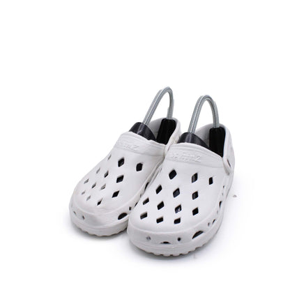 Nothinz White Clog