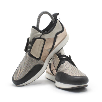 Steve Madden Ruby Casual Shoe