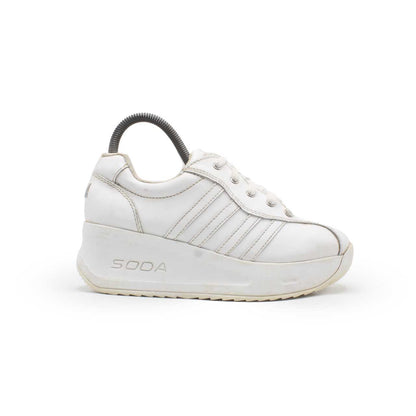 SODA WOMEN WALKING SHOE