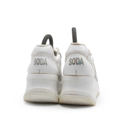 SODA WOMEN WALKING SHOE
