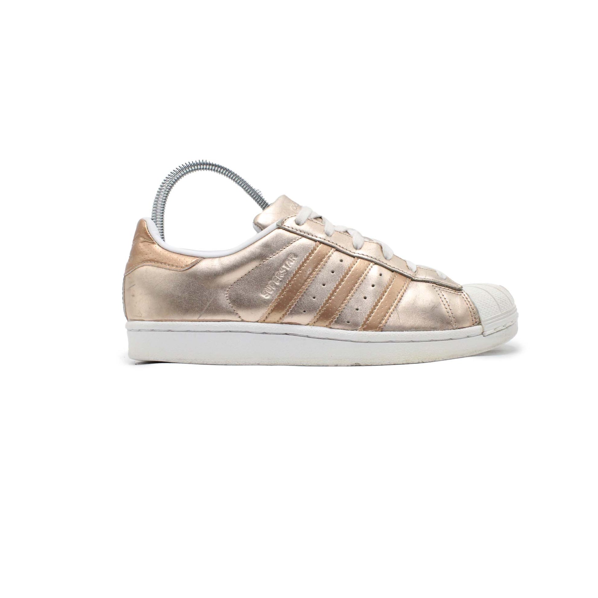 Adidas Superstar Trainer – SWAG KICKS