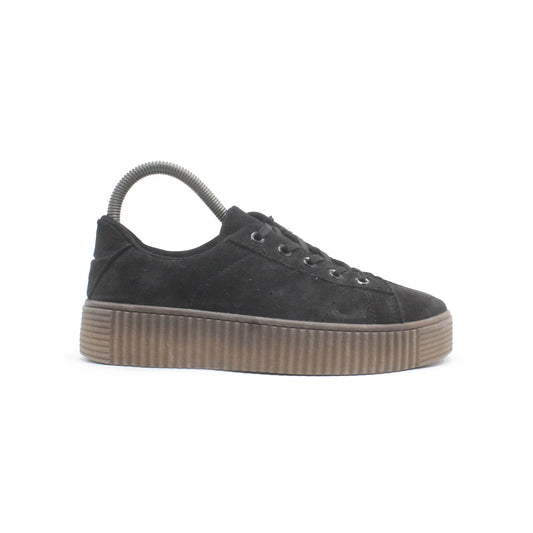 CLASSIC WOMENS CASUAL SHOE