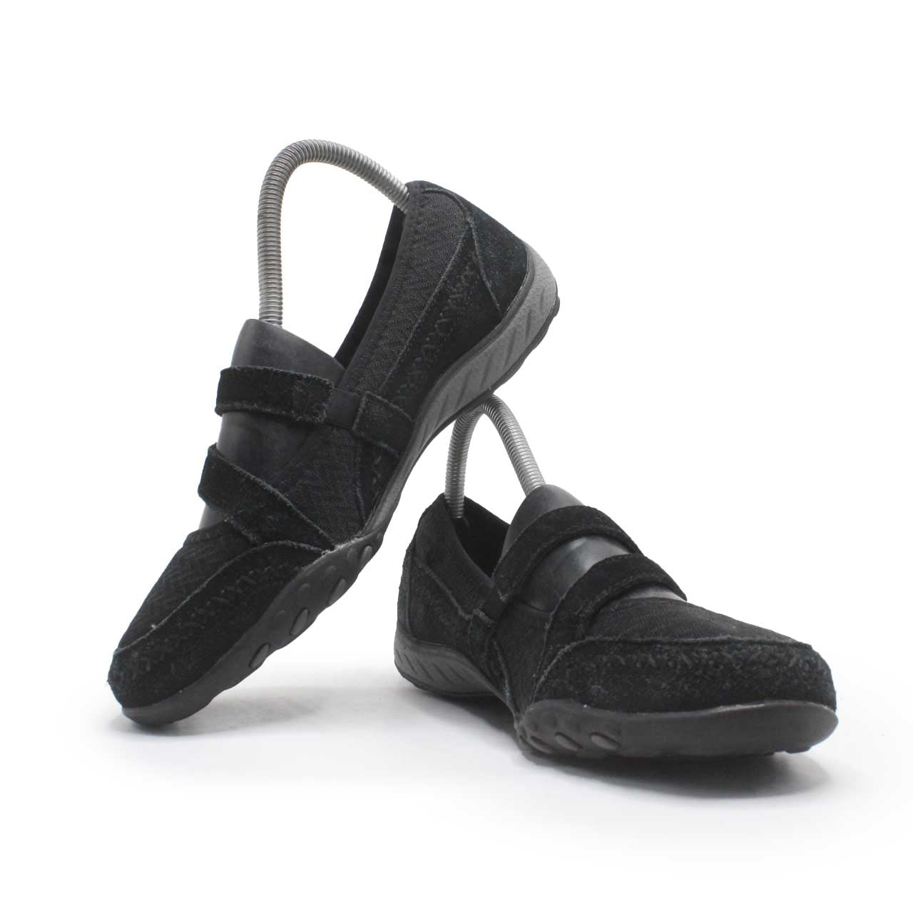 Skechers Relaxed Fit Memory Foam Casual Shoe – SWAG KICKS