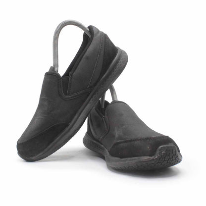 CLASSIC WOMEN SLIP ON