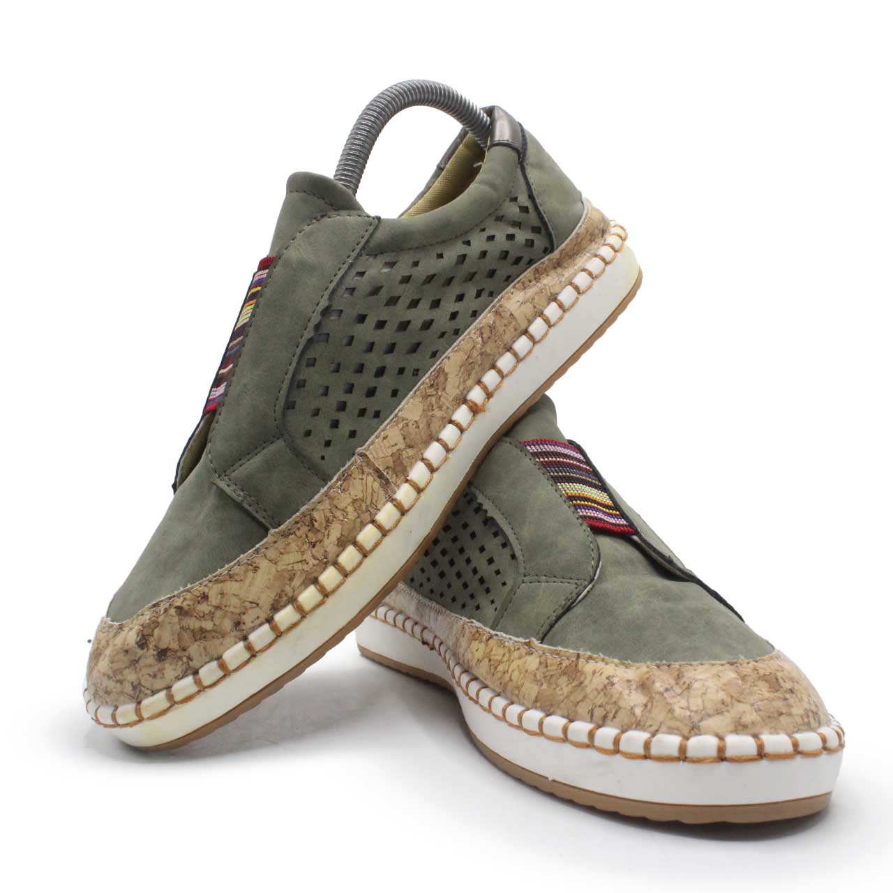 CLASSIC WOMEN SLIP ON