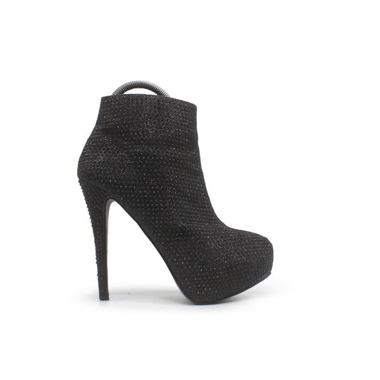 NEW LOOK HIGH HEELED BOOT