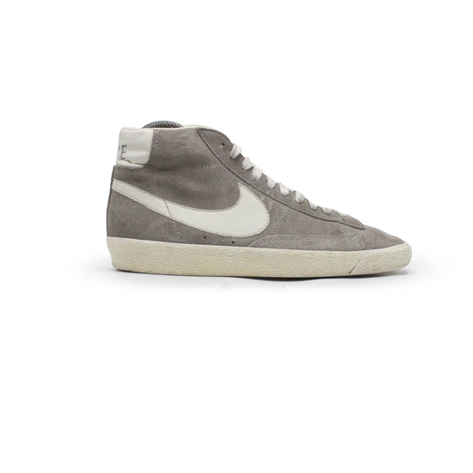 NIKE BLAZER MID SUEDE