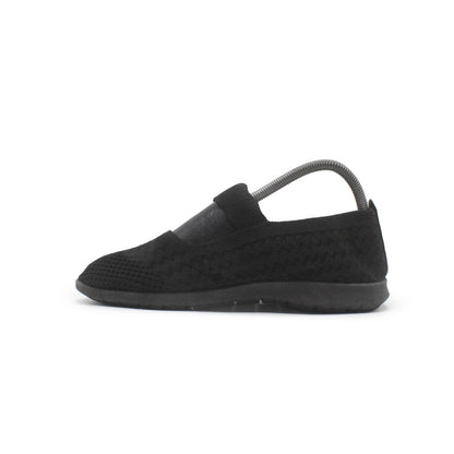 CLASSIC WOMENS SLIP ON