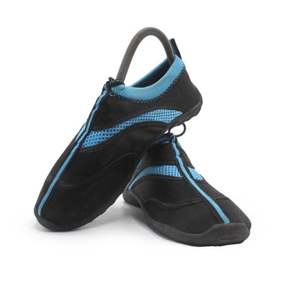 CLASSIC WOMEN SLIP ON