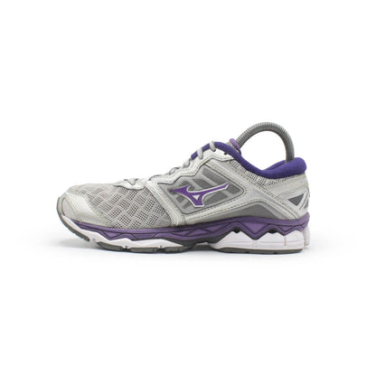 Mizuno Wave Sky Running Shoe