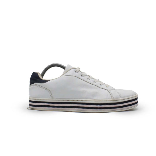 Memphis One Unisex Casual Shoe