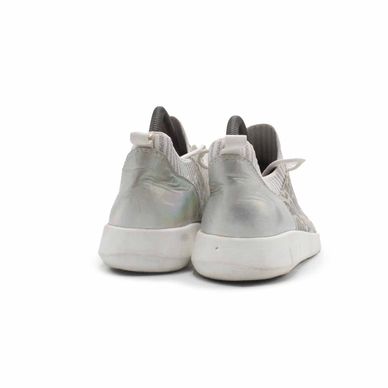 JOHNSTON MURPHY RUNNING SHOE