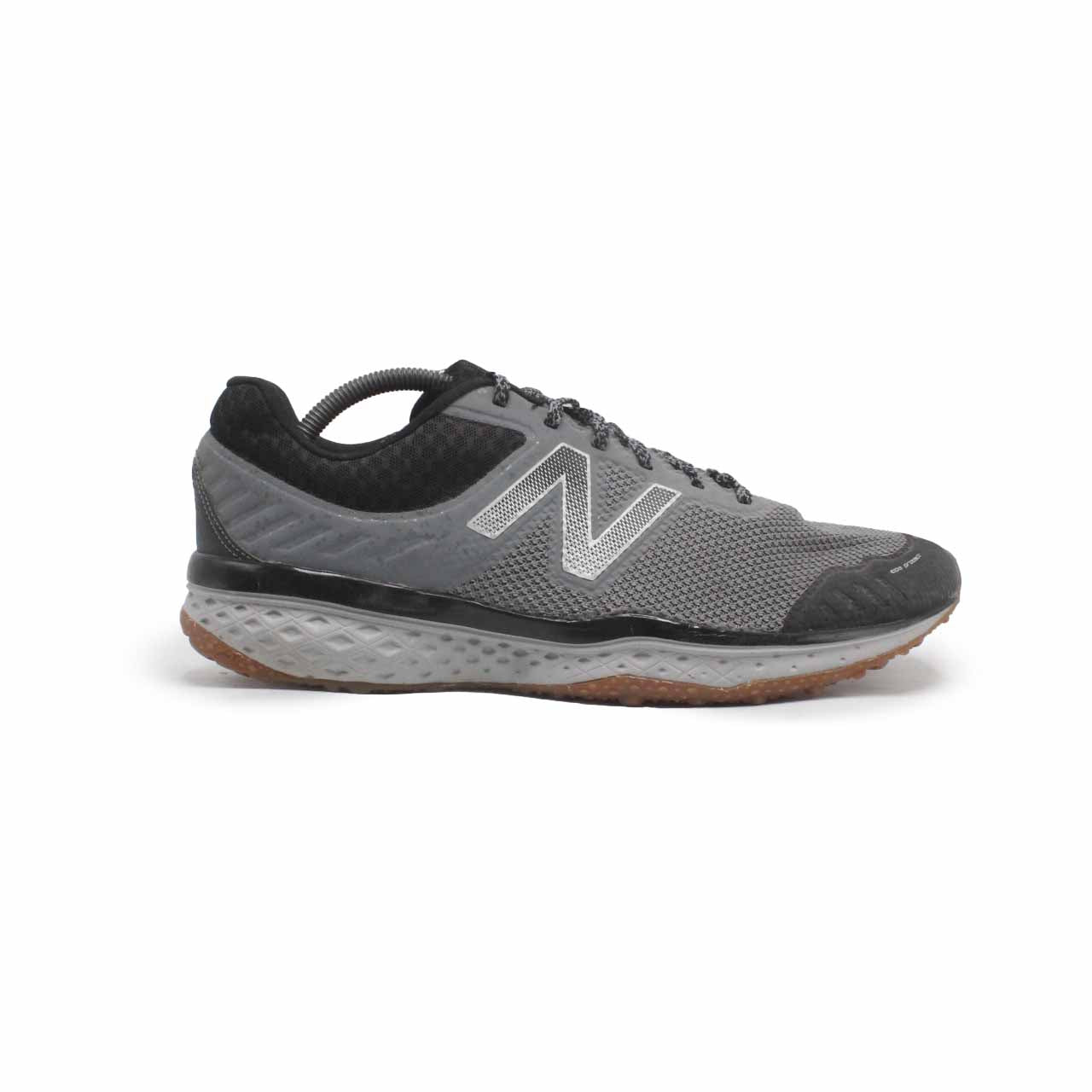 New Balance 620 Running Shoe