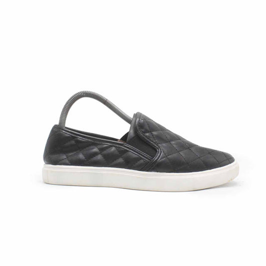 Mountain Sole Womens Black Slip On